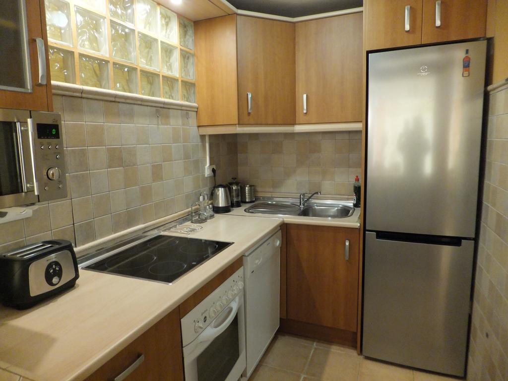 Apartamento Bahia Dorada Estepona Eksteriør billede