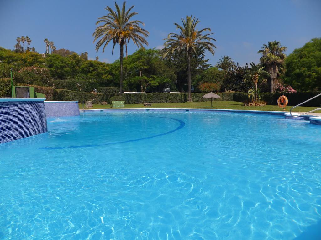 Apartamento Bahia Dorada Estepona Eksteriør billede